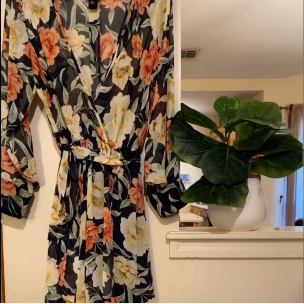 Enfocus womans Maxi Floral Navy Blue Dress